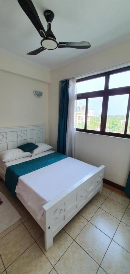 Penthouse Five - The Beautiful 3Br En-Suite Apt Mombasa Exterior photo
